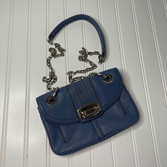 B. Makowsky Women’s Blue Leather Square Shape Zipper Shoulder Strap Purse - Picture 1 of 9
